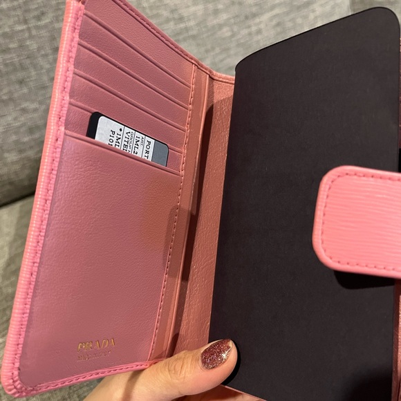 Prada BNWT wallet - Picture 5 of 5